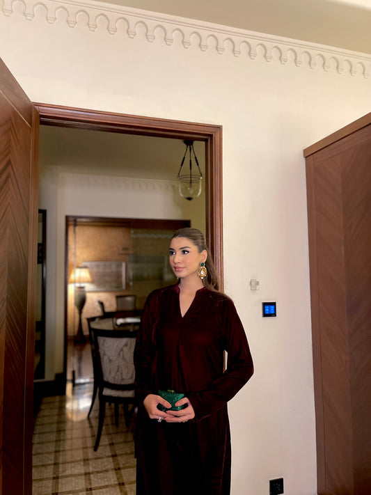 AZ - (10) Deep Maroon