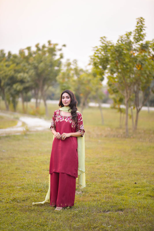 Elaina (01) Luxurious Threadwork Dress
