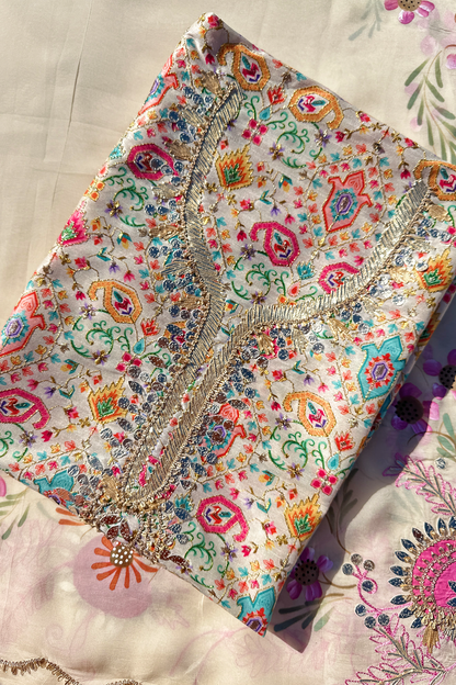 Hand Painted Pure Chinnon Silk.